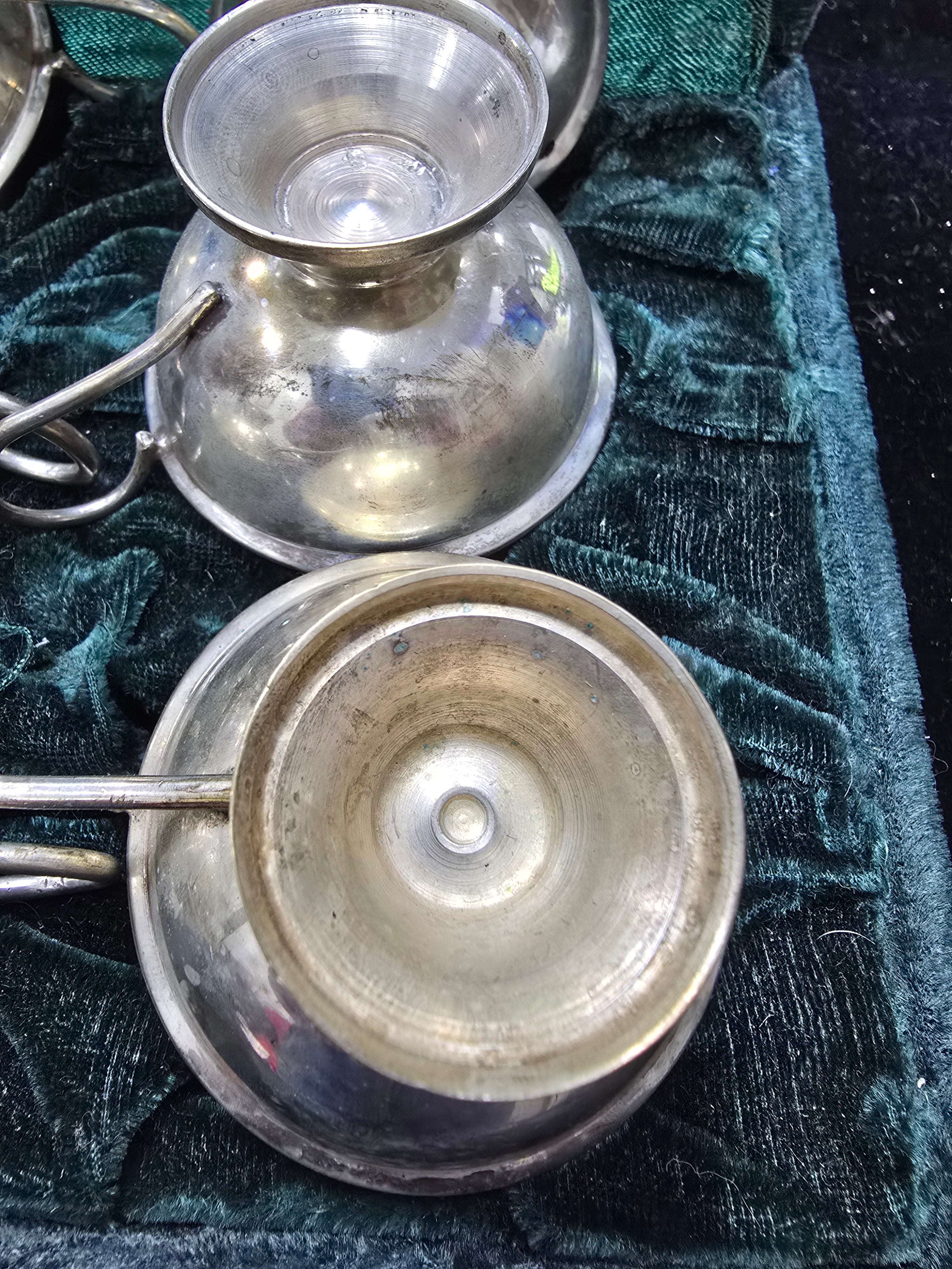 Set di bicchieri da punch vintage in silver plated con custodia